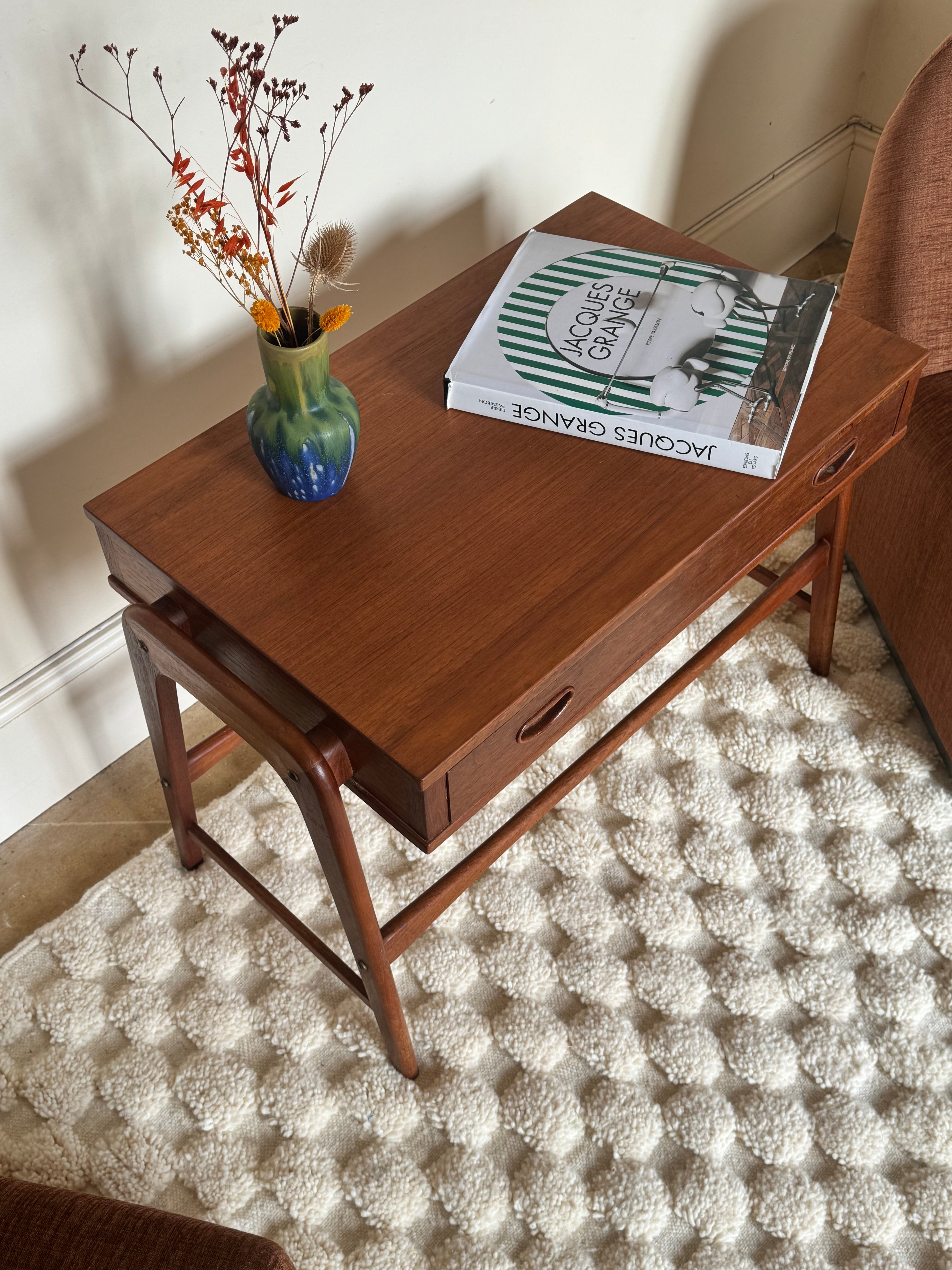 Petite table d’appoint scandinave vintage en teck "Molly"