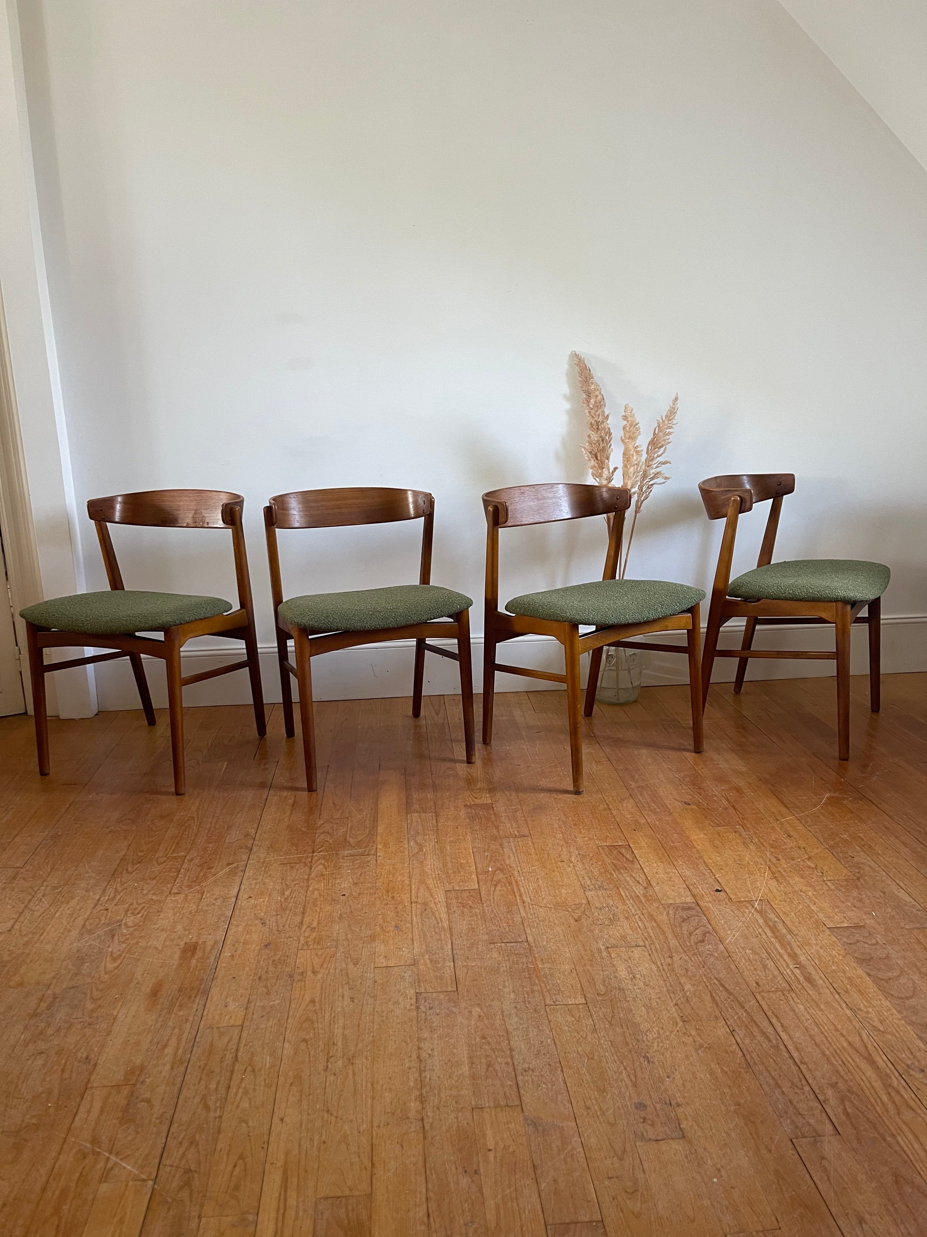 Suite de 4 chaises scandinaves Farstrup 206